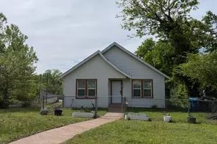 1400 W Chestnut, Denison, TX 75021 - Photo 1