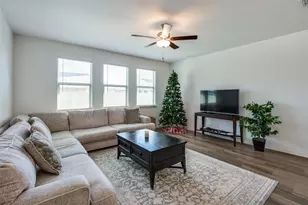 1443 Mesquite Ln, Princeton, TX 75407 - Photo 2