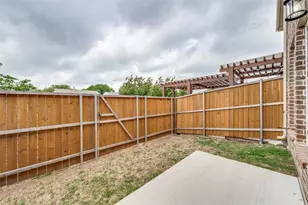 5609 Woodlands Dr, The Colony, TX 75056 - Photo 24