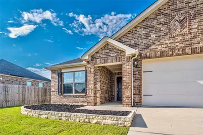 4014 Lakeview Drive, Sanger, TX 76266 - Photo 4