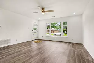 2610 Hillcrest Ave, Greenville, TX 75402 - Photo 4
