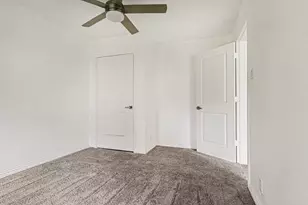 2610 Hillcrest Ave, Greenville, TX 75402 - Photo 16