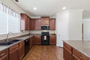 929 Appalachian Ln, Savannah, TX 76227 - Photo 6
