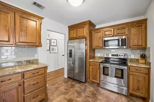 4636 Calmont Ave, Fort Worth, TX 76107 - Photo 12
