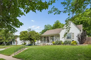 4636 Calmont Ave, Fort Worth, TX 76107 - Photo 2