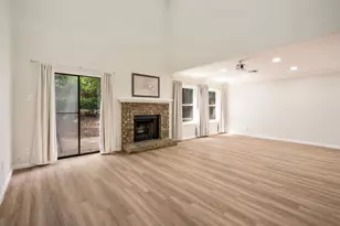 6702 E NW Hwy, Dallas, TX 75231 - Photo 12