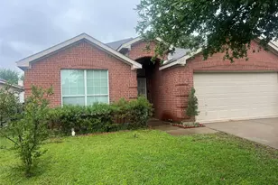 13507 Baldcypress Dr, Dallas, TX 75253 - Photo 2