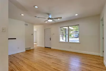 4520 Utah Avenue, Dallas, TX 75216 - Photo 8