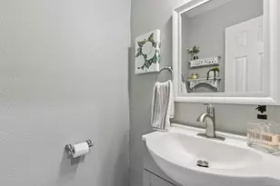 2306 W Five Mile Pkwy, Dallas, TX 75224 - Photo 14