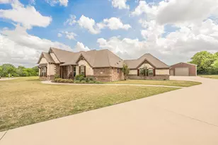 146 Buddy Ct, Millsap, TX 76066 - Photo 4