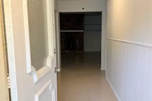 2707 Mark Twain Dr, Farmers Branch, TX 75234 - Photo 2