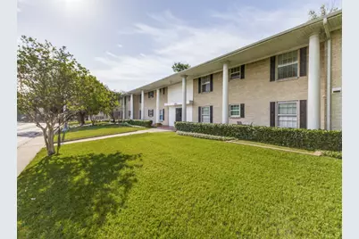 5818 E University Boulevard #138, Dallas, TX 75206 - Photo 2