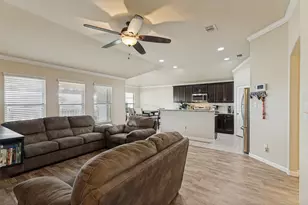 14360 Artisan Dr, Fort Worth, TX 76052 - Photo 6