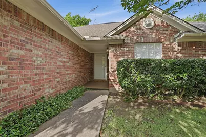 742 S Valentine Drive, Sherman, TX 75090 - Photo 2