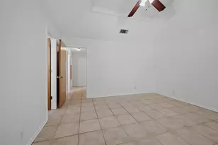 742 S Valentine Dr, Sherman, TX 75090 - Photo 18