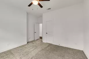 2315 W Bond St, Denison, TX 75020 - Photo 6