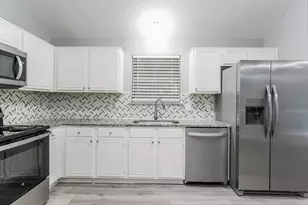 3206 Weirgate Ct, Grand Prairie, TX 75052 - Photo 10