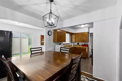 1109 N Jim Miller Road, Dallas, TX 75217 - Photo 6