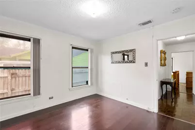 1109 N Jim Miller Road, Dallas, TX 75217 - Photo 14