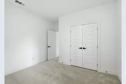 521 W Walker Street, Denison, TX 75020 - Photo 14