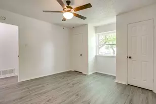 113 Quail Creek Dr, Crowley, TX 76036 - Photo 30