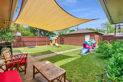 2949 Maydelle Lane, Farmers Branch, TX 75234 - Photo 38