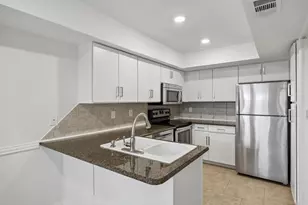18040 Midway Rd, Dallas, TX 75287 - Photo 10