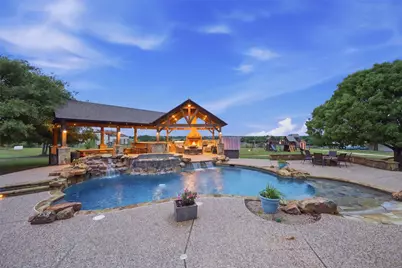 5241 Plainview Road, Midlothian, TX 76065 - Photo 4
