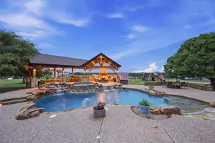 5241 Plainview Rd, Midlothian, TX 76065 - Photo 4