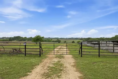 5241 Plainview Road, Midlothian, TX 76065 - Photo 30