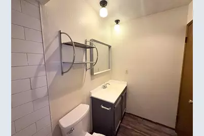 1233 Steinburg Lane, Fort Worth, TX 76134 - Photo 6