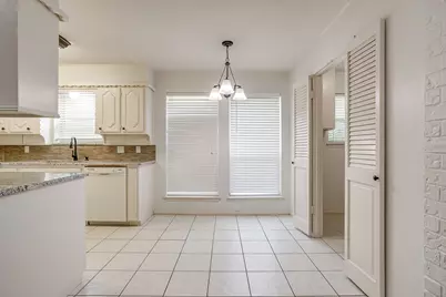802 Shady Creek Drive, Cleburne, TX 76033 - Photo 18