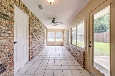 802 Shady Creek Drive, Cleburne, TX 76033 - Photo 38