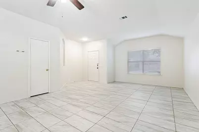 4501 Claret Court, Denton, TX 76226 - Photo 6