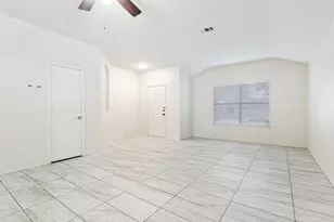 4501 Claret Ct, Denton, TX 76226 - Photo 6