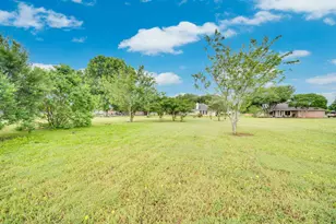 209 Alesha Rd, Red Oak, TX 75154 - Photo 4