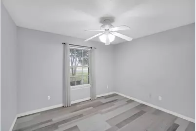 209 Alesha Road, Red Oak, TX 75154 - Photo 10