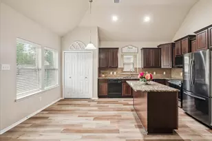 1400 Villa Paloma Blvd, Little Elm, TX 75068 - Photo 8