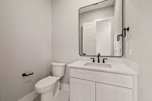 806 N Ave E, Springtown, TX 76082 - Photo 12