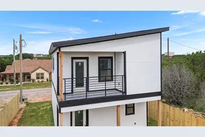 2222 Cedarwood Trail, Granbury, TX 76048 - Photo 14