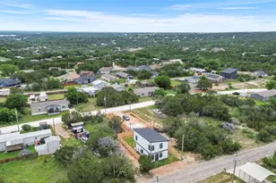 2222 Cedarwood Trail, Granbury, TX 76048 - Photo 16