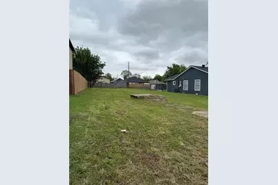 1423 Hendricks Avenue, Dallas, TX 75216 - Photo 2