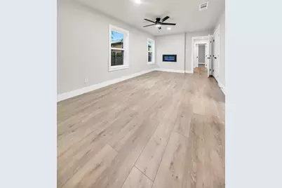 831 Glen Arbor Drive, Dallas, TX 75241 - Photo 18