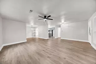 831 Glen Arbor Dr, Dallas, TX 75241 - Photo 12