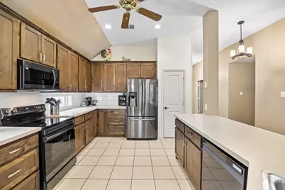 8413 Island Court, Fort Worth, TX 76137 - Photo 12