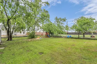 408 Little Avenue, McGregor, TX 76657 - Photo 24