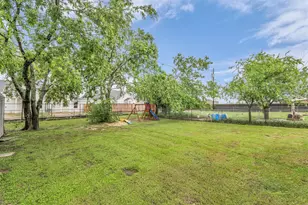 408 Little Ave, McGregor, TX 76657 - Photo 24