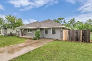 408 Little Ave, McGregor, TX 76657 - Photo 30