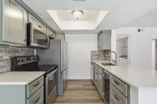 2505 Wedglea Dr, Dallas, TX 75211 - Photo 10