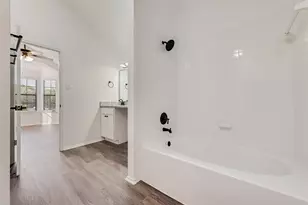 4911 Clover Haven St, Dallas, TX 75227 - Photo 8